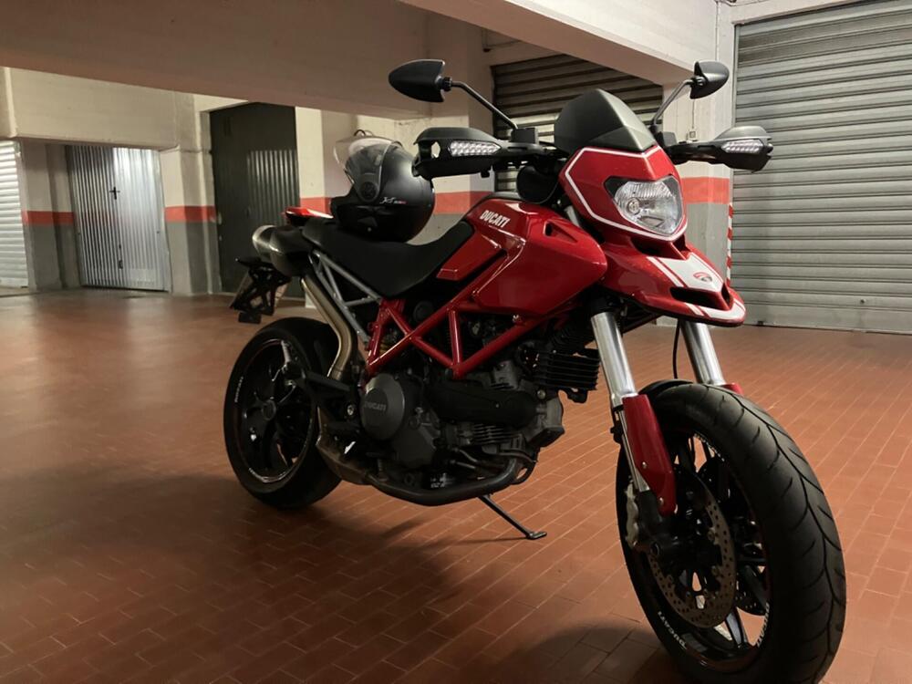 Ducati Hypermotard 796 (2012) (5)