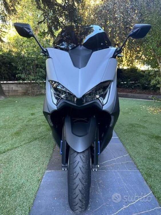 Yamaha T-Max 560 (2022 - 24)