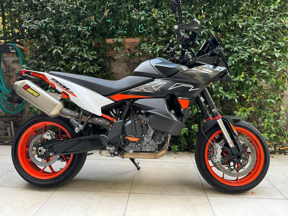 KTM 890 SMT (2023 - 24)