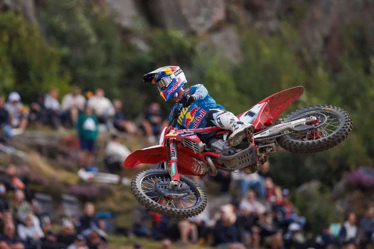 MXGP #16. GP Olanda. Travolgente doppietta Herlings, Prado più vicino a Gajser [VIDEO] (19)