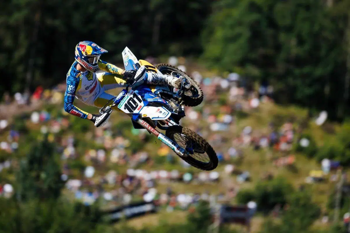 MXGP #16. GP Olanda. Travolgente doppietta Herlings, Prado più vicino a Gajser [VIDEO] (26)
