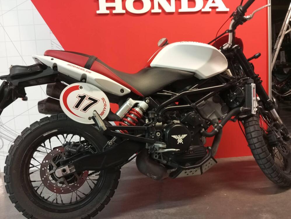 Moto Morini Scrambler 1200 (2009 - 17) (2)