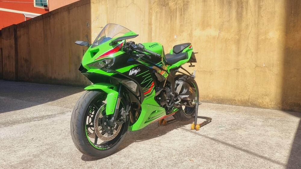 Kawasaki Ninja 636 ZX-6R (2024) (3)