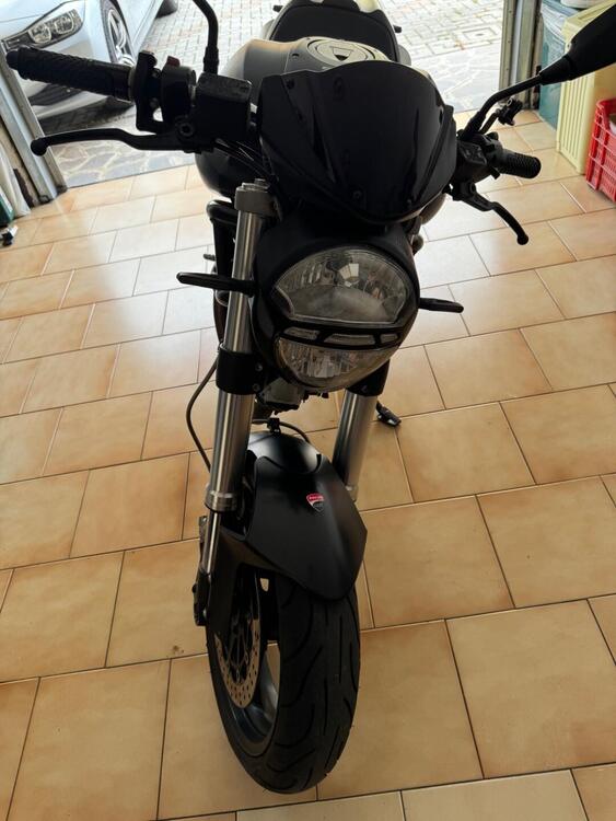 Ducati Monster 696 Plus (2007 - 14) (5)