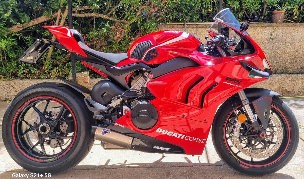 Ducati Panigale V4 1100 (2021) (5)