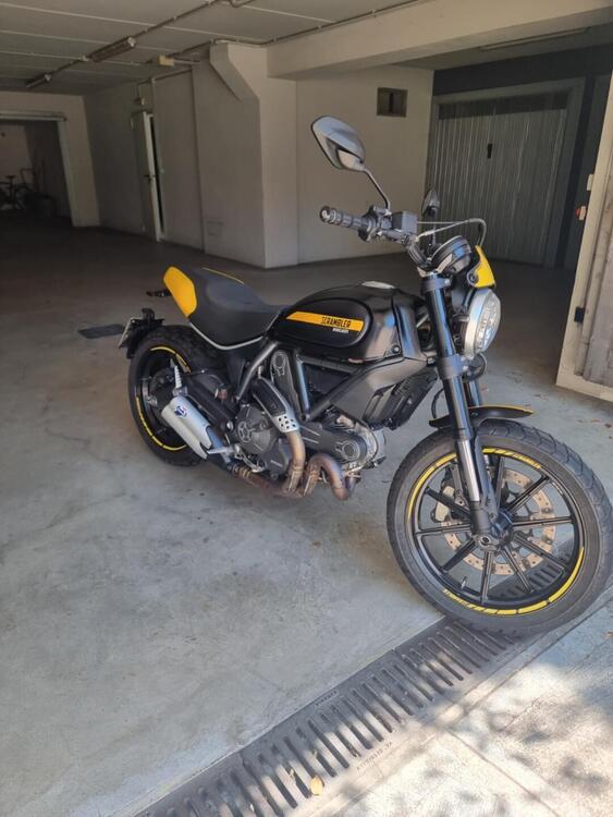 Ducati Scrambler 800 Full Throttle (2015 - 16)