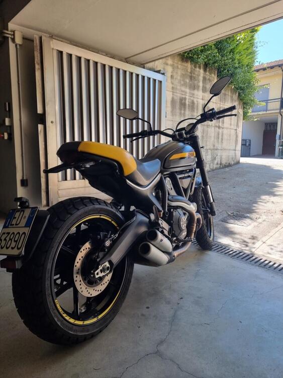 Ducati Scrambler 800 Full Throttle (2015 - 16) (4)