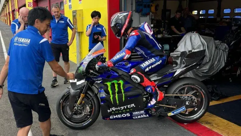 MotoGP 2024. Ufficiale e un po' clamoroso: Andrea Dovizioso nuovo collaudatore Yamaha (temporaneo)!
