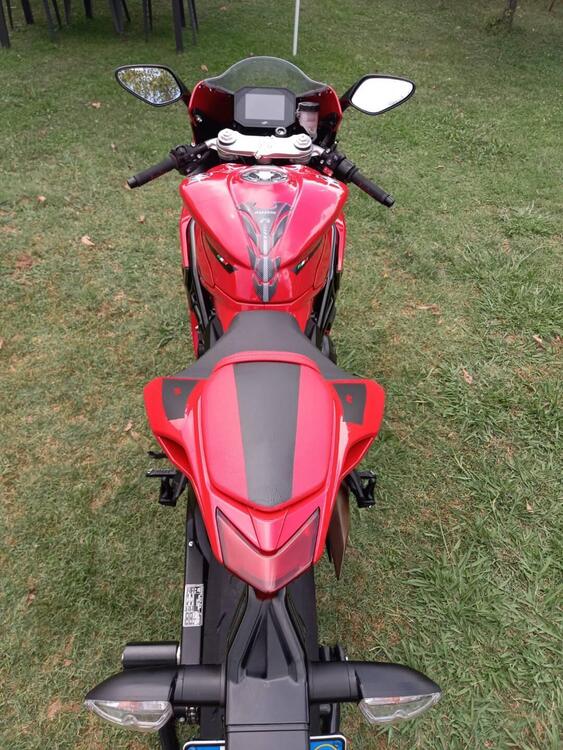 MV Agusta F3 800 Rosso (2021 - 23) (3)