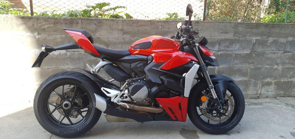 Ducati Streetfighter V2 (2022 - 24)