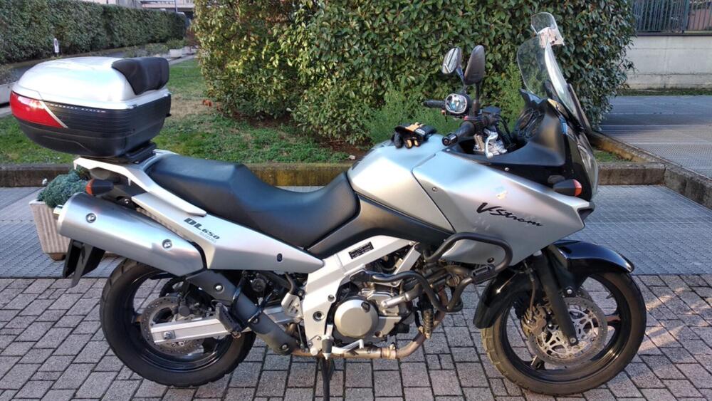 Suzuki V-Strom 650DL (2004 - 06)