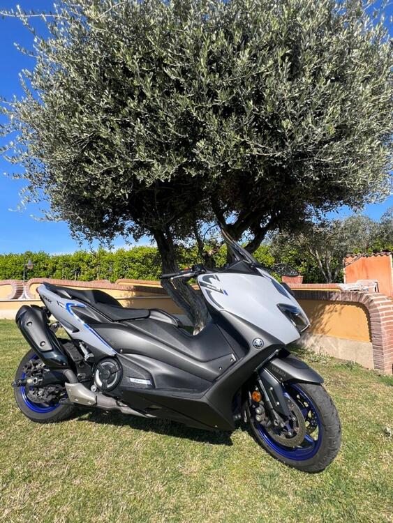 Yamaha T-Max 560 (2020 - 21) (5)