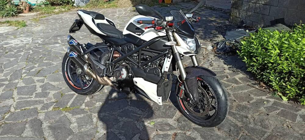 Ducati Streetfighter (2009 - 12)