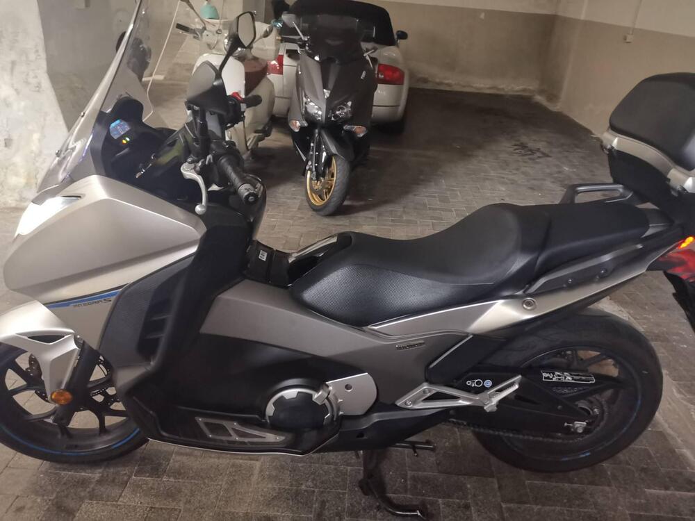 Honda Integra 750 DCT ABS (2014 - 15) (5)