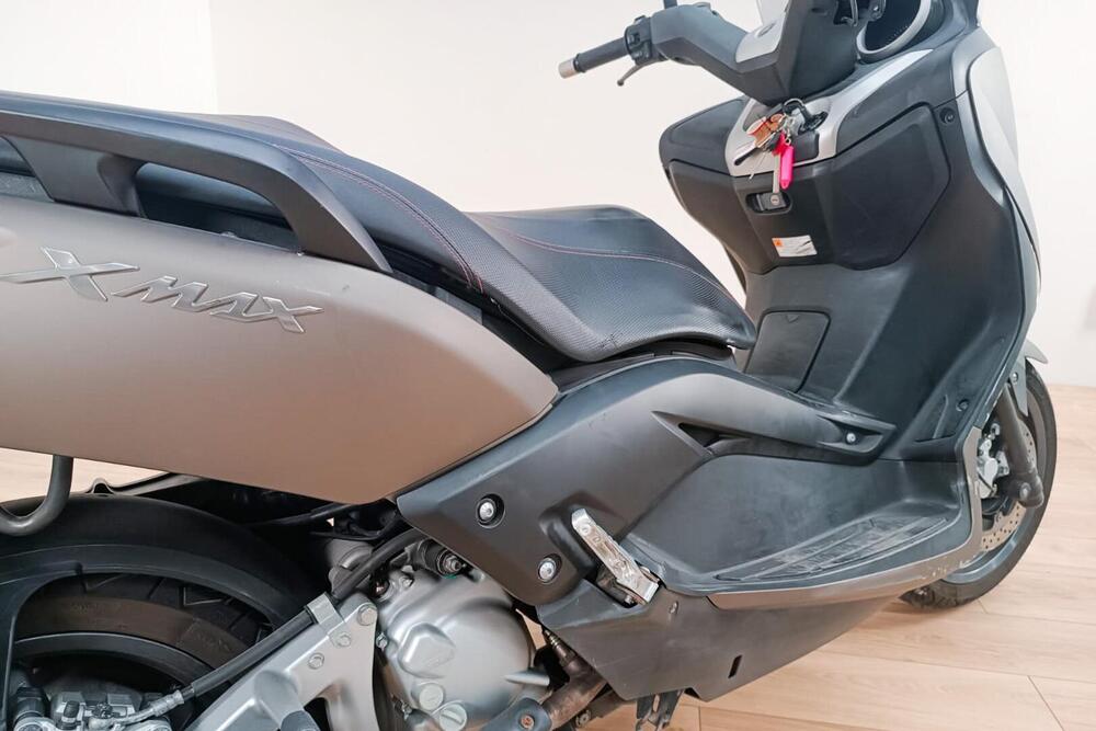 Yamaha X-Max 250 Sport (2011 - 13) (4)