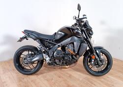 Yamaha MT-09 (2021 - 23) usata