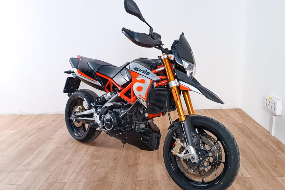 Aprilia Dorsoduro 900 (2017 - 20) (2)