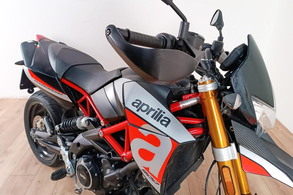 Aprilia Dorsoduro 900 (2017 - 20) (4)