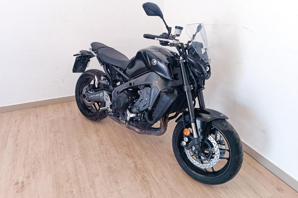 Yamaha MT-09 (2021 - 23) (2)