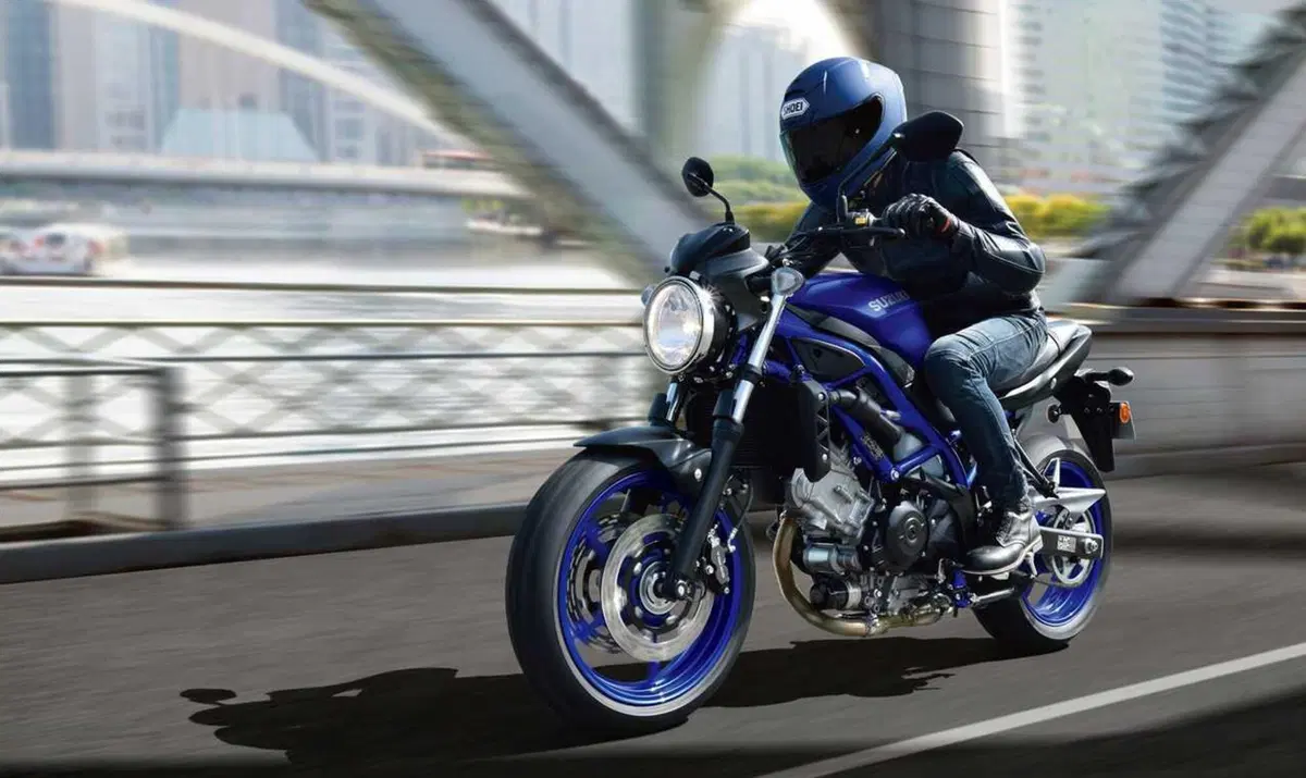 Tre nuovi colori per i 25 anni della SV 650 (4)
