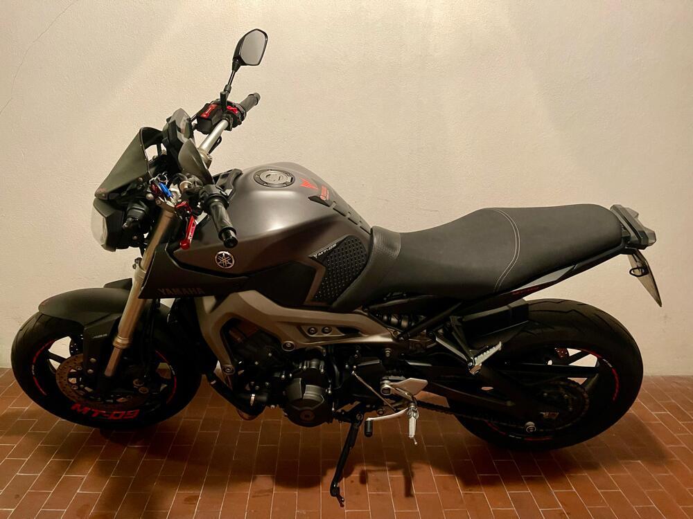 Yamaha MT-09 ABS (2013 - 15) (2)