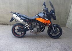 KTM 990 Supermoto T (2009 - 11) usata