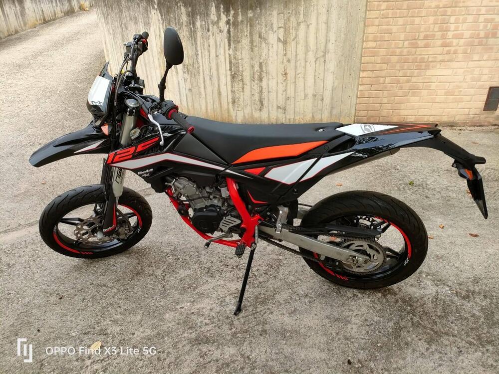 Betamotor RR 125 4T Motard LC (2018 - 20) (2)