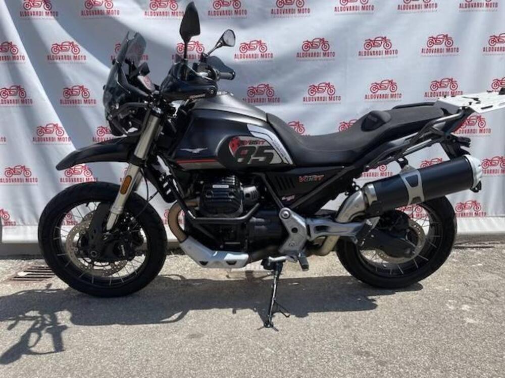 Moto Guzzi V85 TT (2021 - 23)