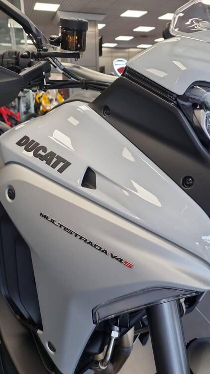 Ducati Multistrada V4 S (2021 - 24) (3)