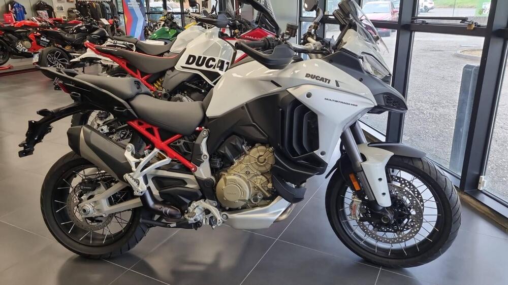 Ducati Multistrada V4 S (2021 - 24) (2)