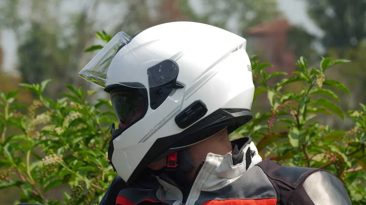 SENA OUTRIDE, il casco integrale con interfono integrato Bluetooth 5.1 [VIDEO] (3)