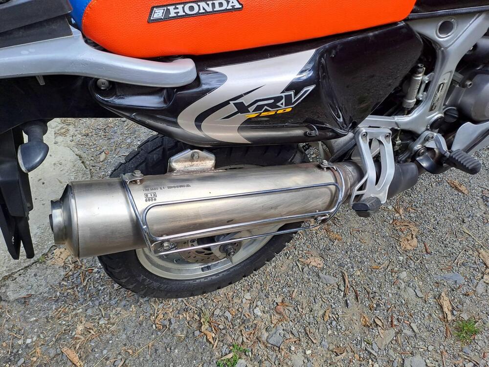 Honda Africa Twin XRV 750 (1996 - 02) (4)