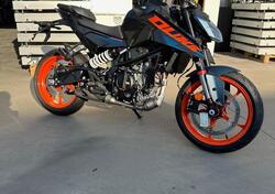 KTM 125 Duke (2024) usata