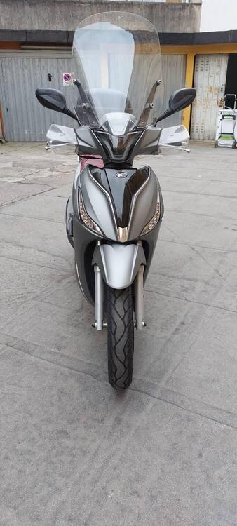 Kymco People 150i One E4 ABS (2020) (4)