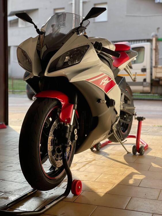 Yamaha YZF R6 (2008 - 09)