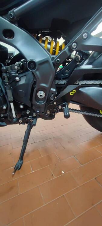 Yamaha MT-09 (2021 - 23) (2)