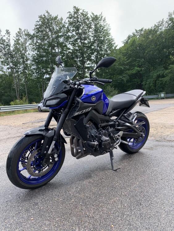 Yamaha MT-09 (2017 - 20) (3)