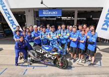 Dall'addio alla MotoGP a una Suzuki GSX che fa paura ed è ecosostenibile: che storia alla 8 Ore di Suzuka! [VIDEO]