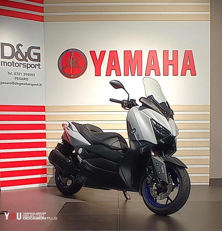 Yamaha X-Max 300 (2021 - 24) (3)