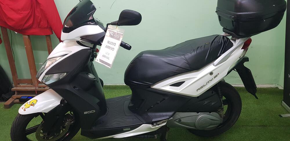 Kymco Agility 200i R16 (2008 - 16) (5)