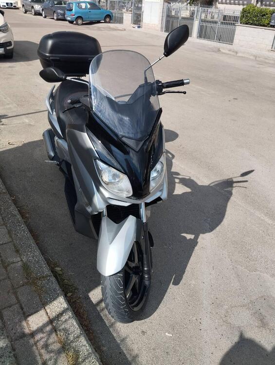 Yamaha X-Max 250 Sport (2011 - 13) (2)