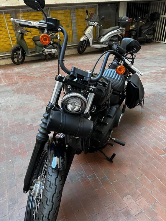 Harley-Davidson 107 Street Bob (2018 - 20) - FXBB (2)