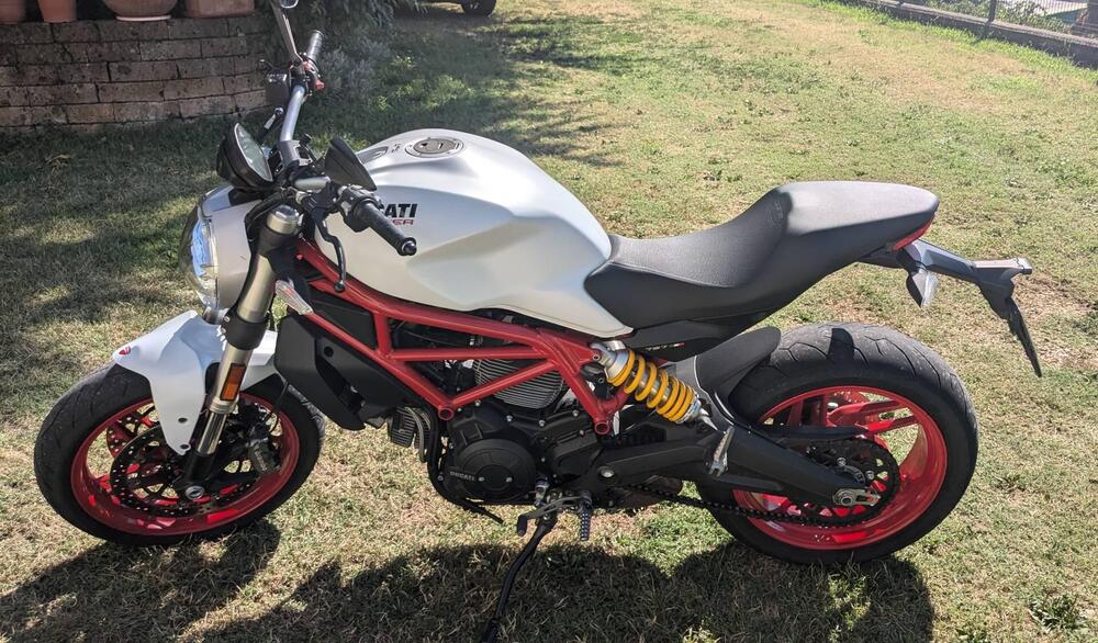 Ducati Monster 797 (2017 - 18) (2)