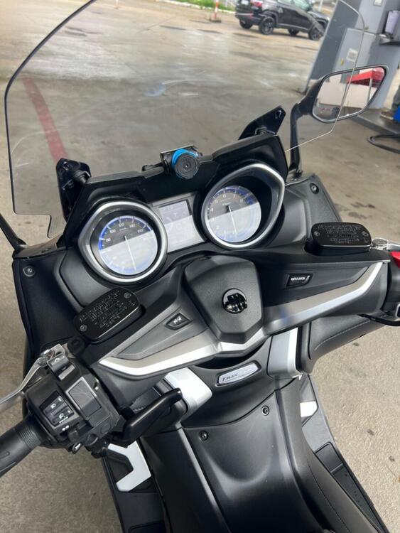 Yamaha T-Max 530 SX (2017 - 19) (2)