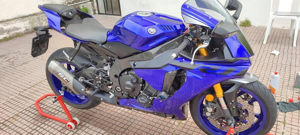 Yamaha YZF R1 (2017 - 19) (4)