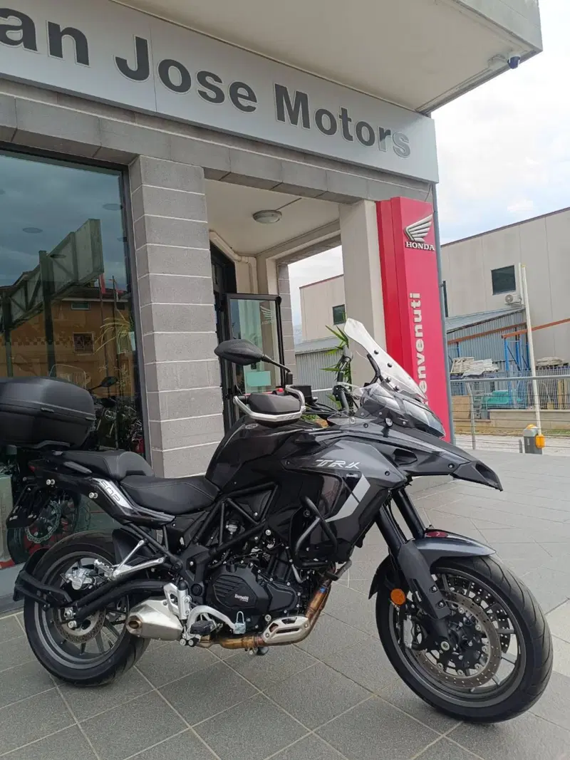 Benelli TRK 502 (2021 - 25) (2)