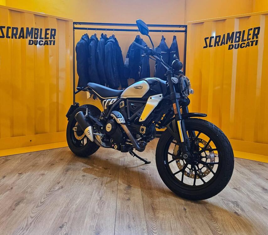 Ducati Scrambler 800 Icon (2023 - 24) (4)