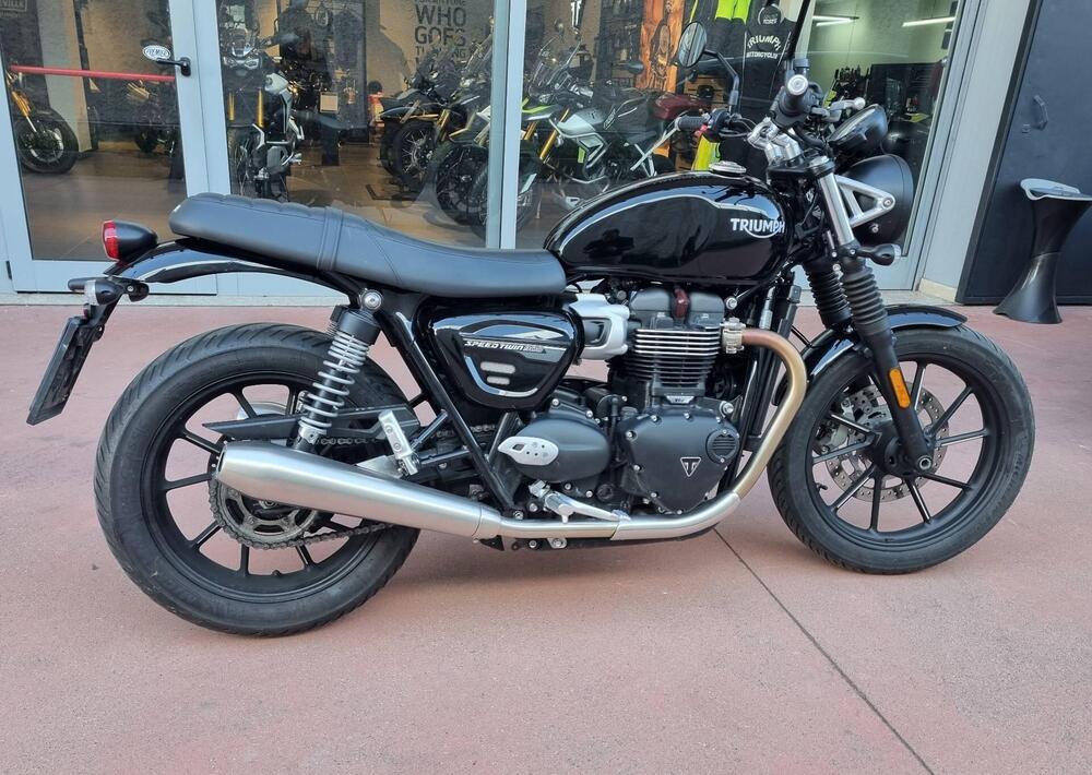 Triumph Speed Twin 900 (2023 - 24) (4)