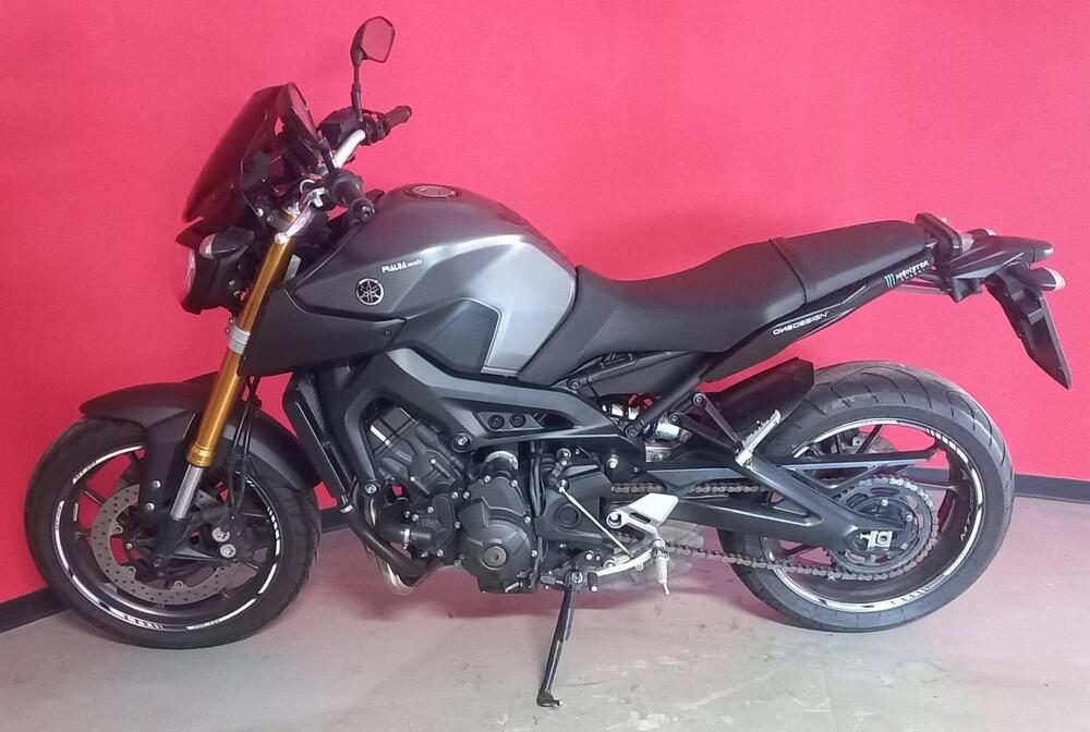 Yamaha MT-09 ABS (2016) (3)