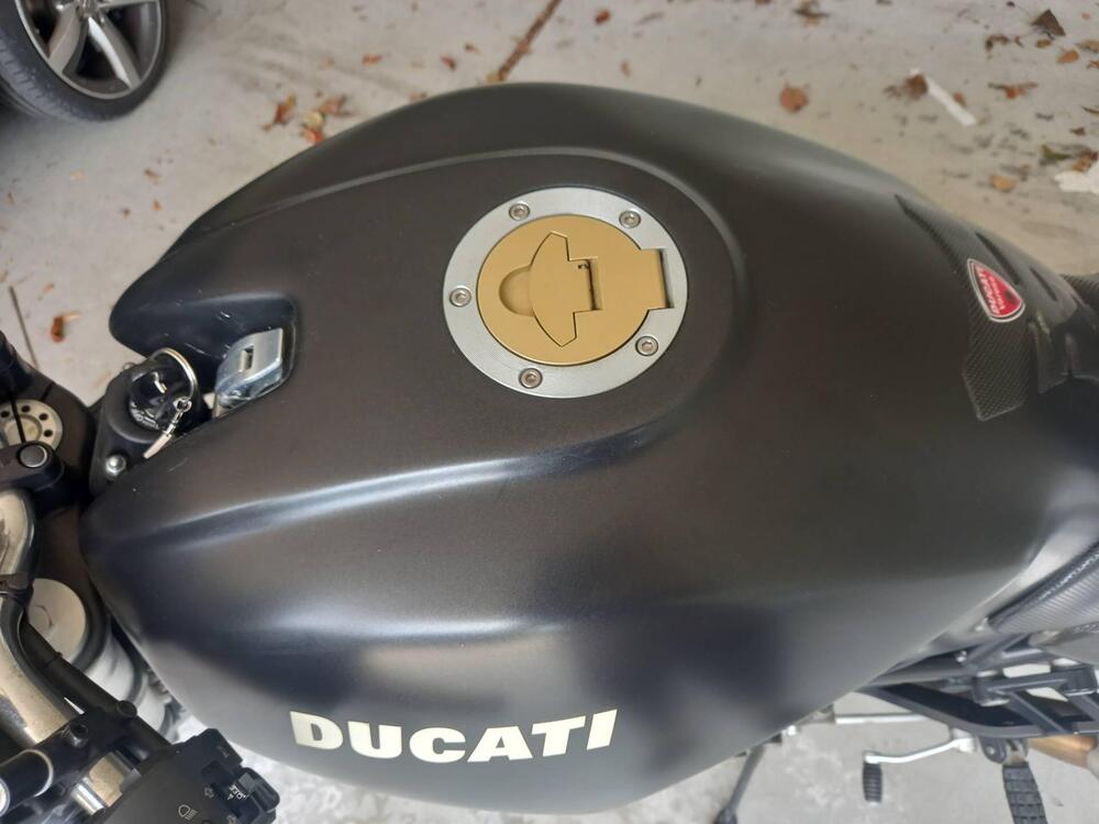 Ducati Monster 695 (2006 - 08) (4)